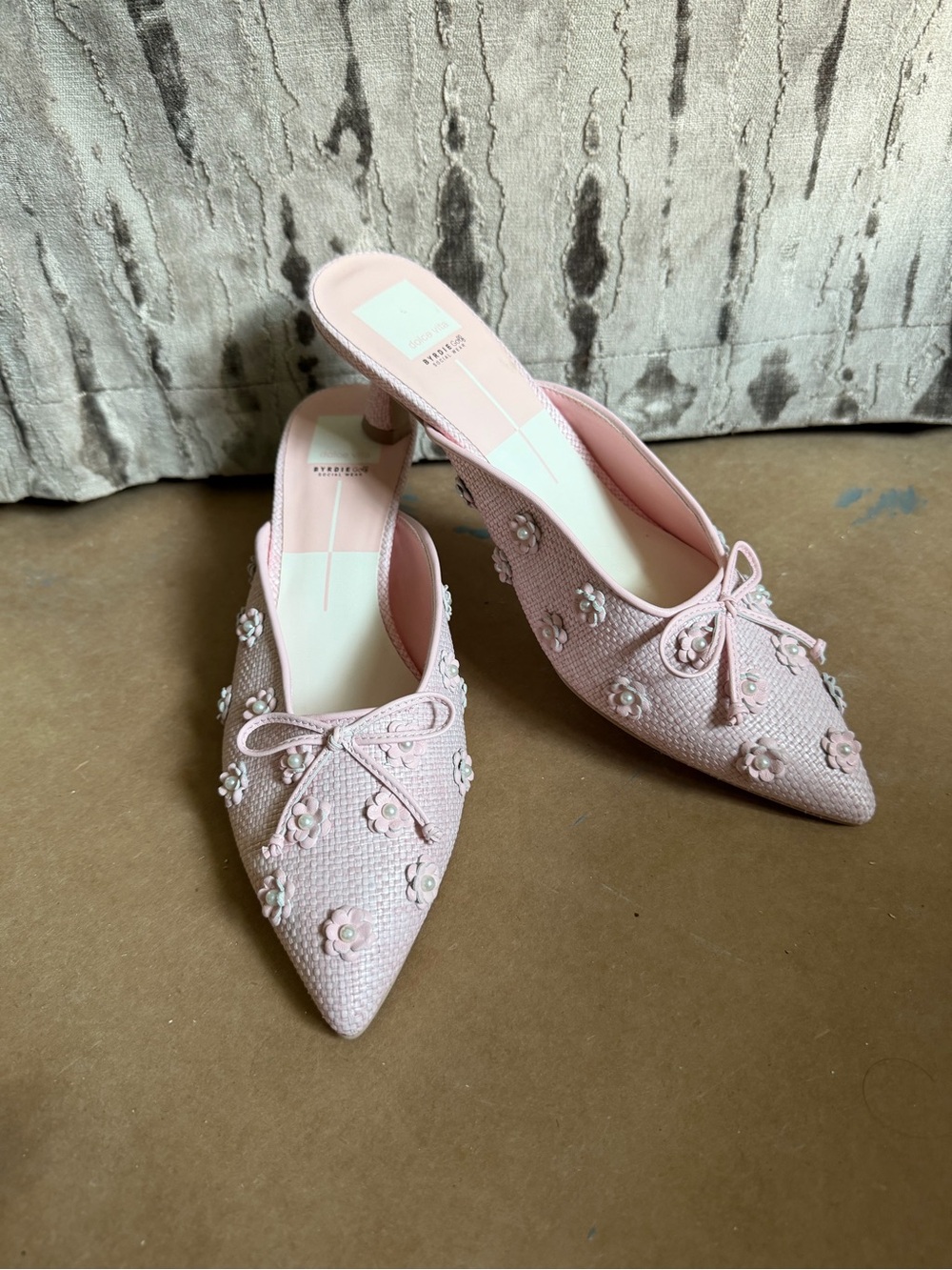 Dolce Vita Pink Floral Appliqué Pointed-Toe Mule Heels